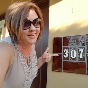 Meet your Posher, Mandi